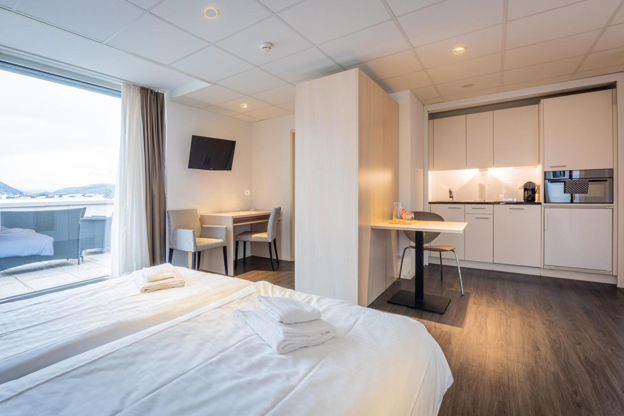 Los Lorentes Apartments Bern Airport Belp Exterior photo