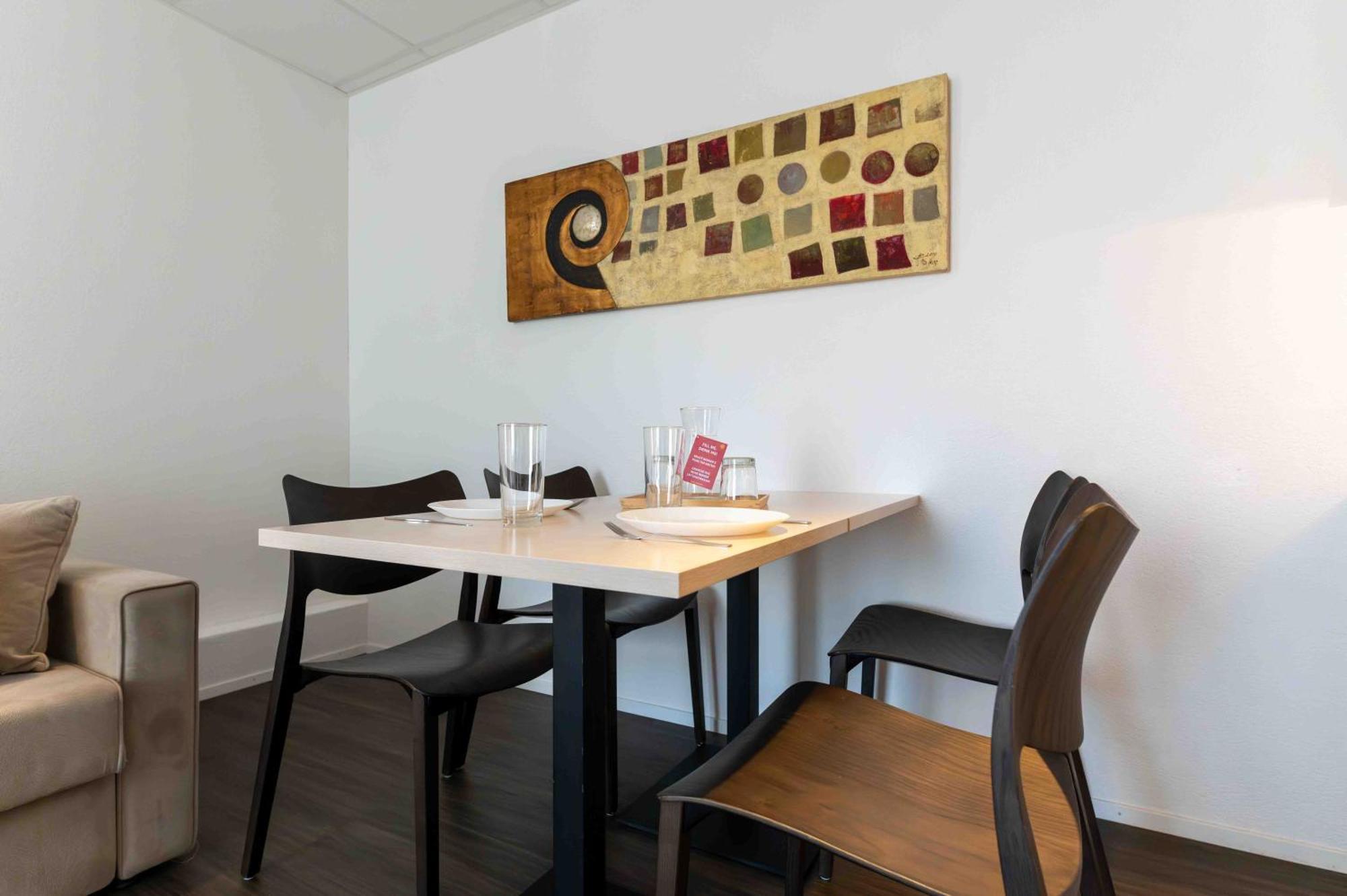 Los Lorentes Apartments Bern Airport Belp Exterior photo
